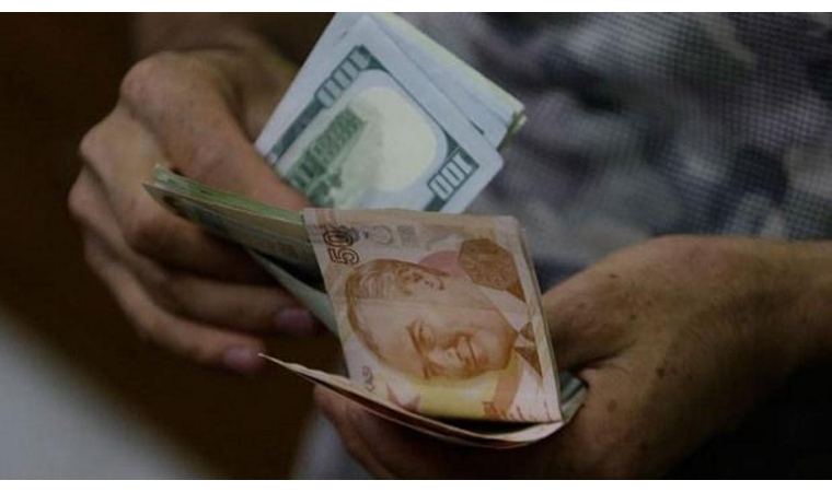 Bakanlık Düğmeye Bastı: Lisanssız Döviz Satana Kilit Vuruluyor