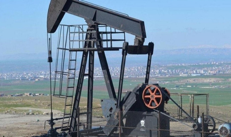 Dünyayı Sarsan Petrol Krizi: Jeopolitik Gerilim Piyasaları Altüst Etti