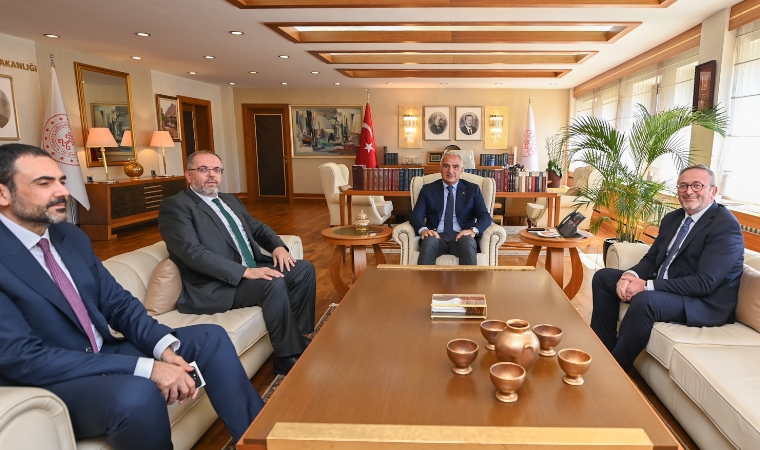Mehmet Nuri Ersoy ve Erhan Afyoncu Türkiye’nin Köklü Kültürel Birikimini Masaya Yatırdı