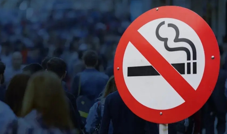Sigara Alırken Kimlik Gösterme Dönemi Başlıyor