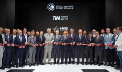 Hazır Giyim İhracatında Kriz Derinleşiyor, Çözüm Markalaşmada Görülüyor