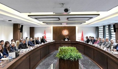 Zam Belli Oldu: Memura 2026’da Yüzde 11, 2027’de Yüzde 5 Zam