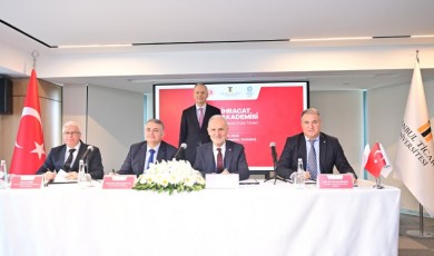 İhracat Akademisi İle Türkiye'nin Yeni Ticaret Uzmanları İstanbul'da Yetişiyor