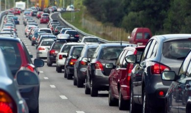 Otobüsler ve Kamyonlar Yoldan Çekildi, Motosiklet Yüzde 194 Yükselişle Zirvede!