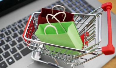 Yılbaşı İndirimleri Mercek Altında! Ticaret Bakanlığı Uyardı: "Sahte İndirimlere İdari Yaptırım Kapıda!"