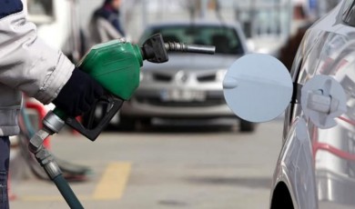 Benzin Ve Motorin Fiyatları Rekora Koşuyor! İstanbul Ankara Ve İzmir’de Tabelalar Değişti