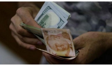 Bakanlık Düğmeye Bastı: Lisanssız Döviz Satana Kilit Vuruluyor