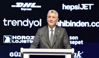 E-Ticaret Hacmi Üç Trilyon Lirayı Aştı! İhracatta Yapay Zekâ Destekli Yeni Dönem Başlıyor