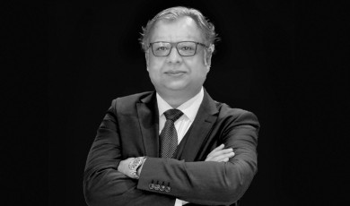 Murat ÇETİN / Bu Koro Niye Birden Başladı?